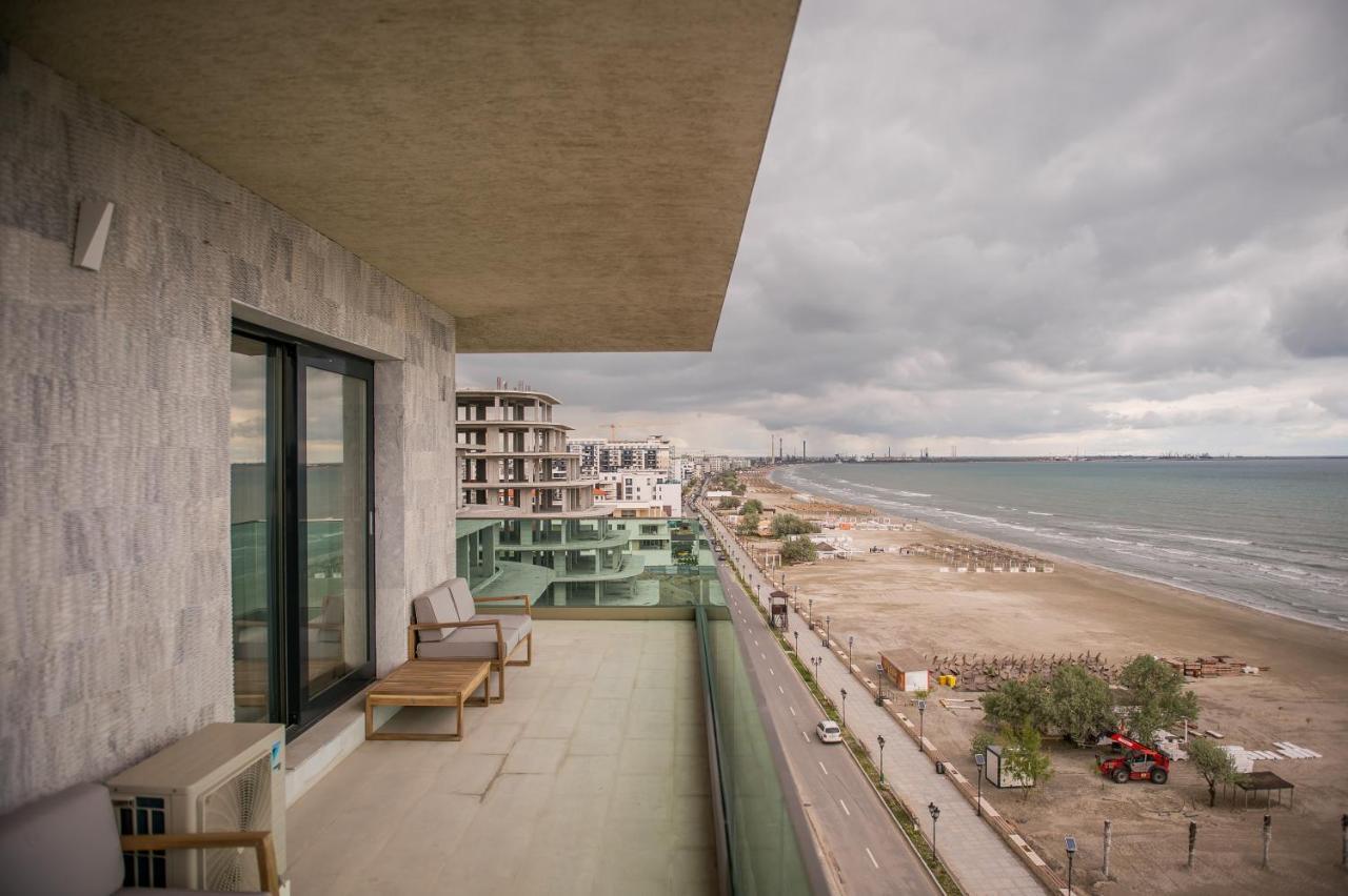 Luxury Promenada Apartment - Frontal Beachfront Mamaia Nord Năvodari Exteriör bild